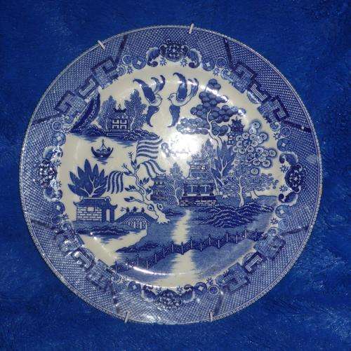 BLUE WILLOW Wall Plate