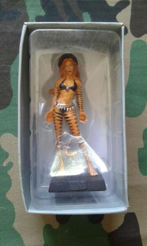 Marvel Classic series lead figurine Tigra.