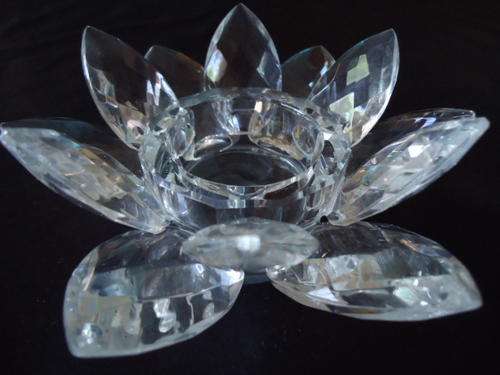 Lilly Candle Holder (Crystal Type)