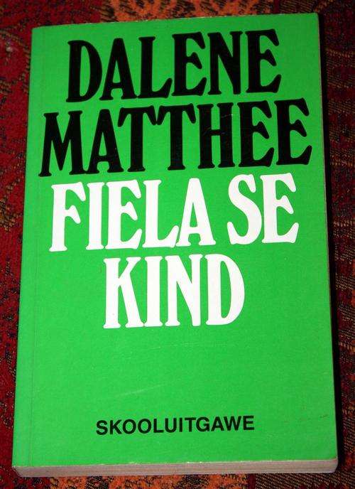 FIELA SE KIND (Skooluitgawe) : Dalene Matthee : Sagteband