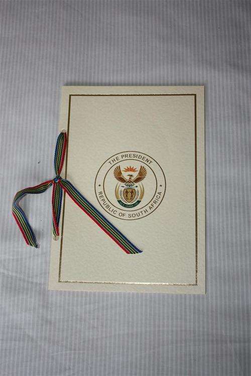 Signed festive greeting card issued to staff by former President Mbeki : Dec 2007