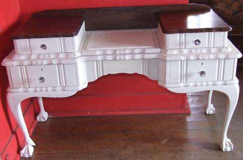 ball and claw dressing table