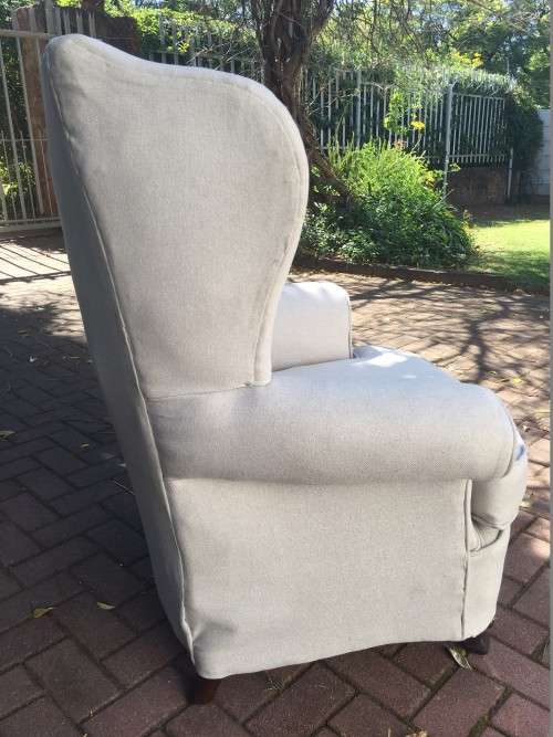 Wingback rocker chair - REDUCED TO GO.