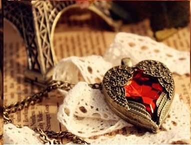 Angel wings heart necklace - Antique bronze
