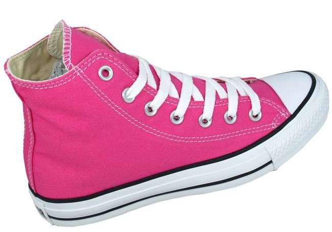 Size 3 Adult size Converse All Star Pink Takkies! WIN NOW AND PAY ON PAYDAY!! 14 DAYS TO PAY!!