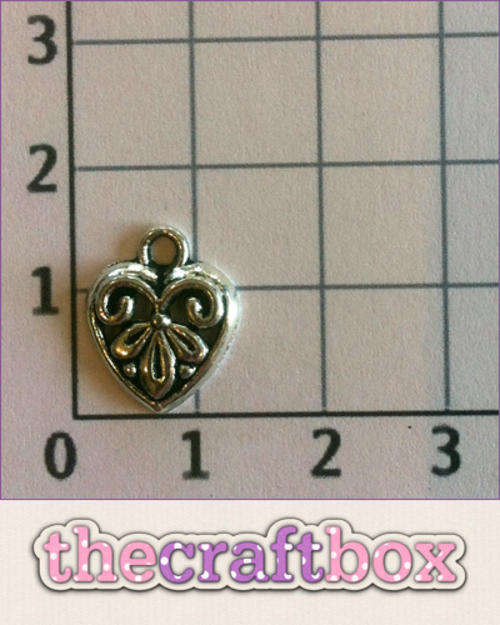 Heart Charm (10 pieces)