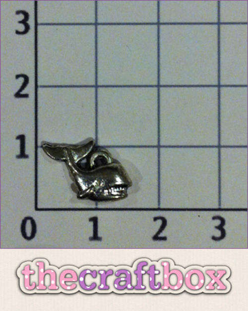 Whale Charm (6 pieces)