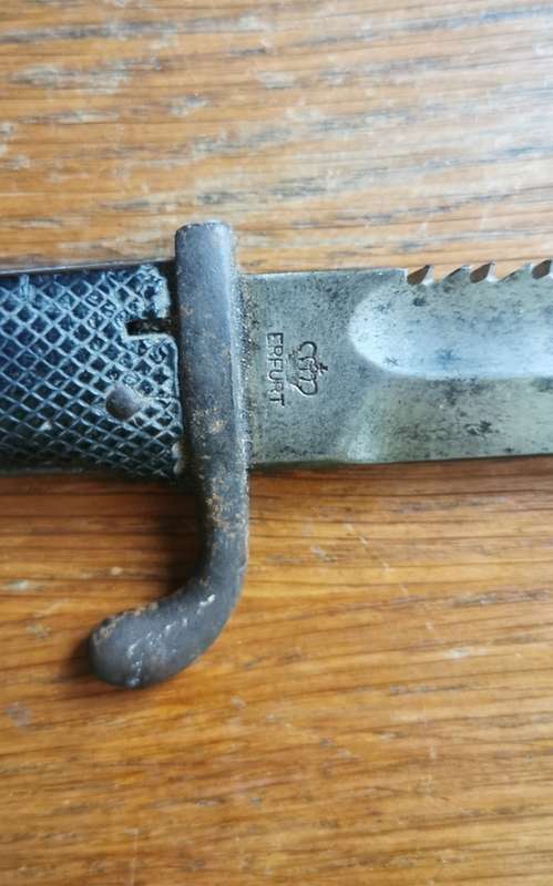 Erfurt kS98 Bayonet with leather grips.