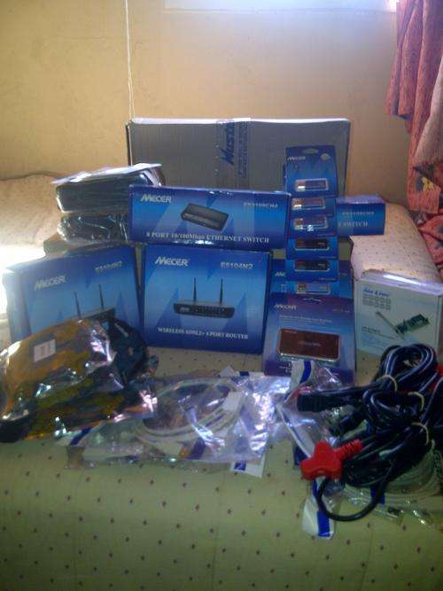 mecer computer components and accesories bundle ** worth over R5000**
