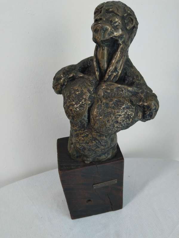 Kurt Lossgott sculpture Grimacing Man