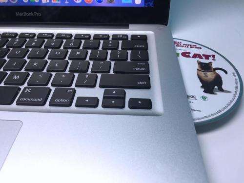 Macbook Pro 13 inch Core i5 2012, 8gb Ram, 512 SSD, Final Cut Pro, Microsoft Office
