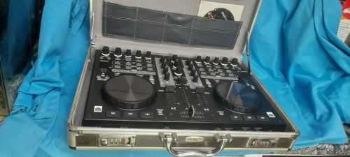 Stanton DJC.4 Virtual DJ Digital Workstation Mixing Deck incl. Carry Case
