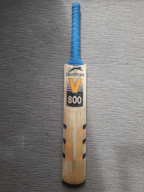 Cricket bat - Slazenger V800