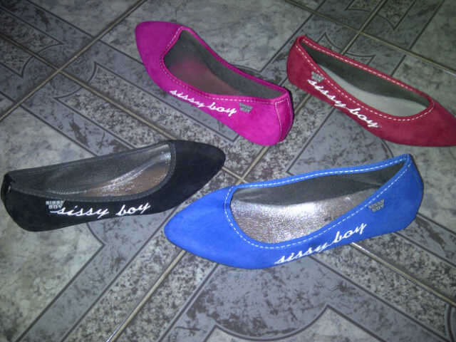 Sissy boy pumps