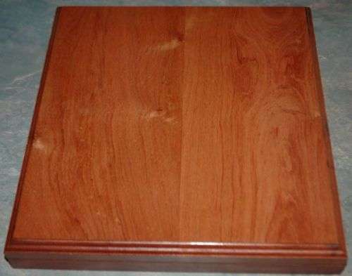 Rosewood box with capacity to hold 11 slabbed coins. Please read below before bidding