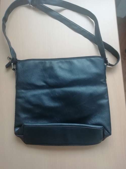 Synthetic leather handbag