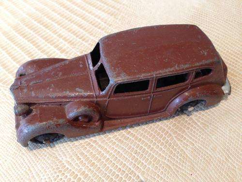 Dinky Toys 39a Packard Super 8 Tourer
