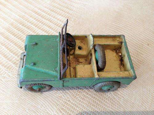 Dinky Toys Land Rover