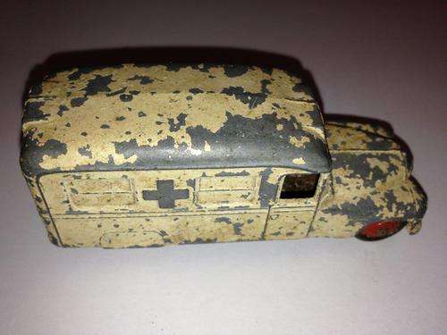 Dink Toys Daimler Ambulance #30H