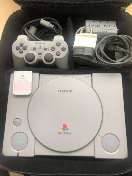 PlayStation One Bundle Immaculate Condition!  Including Official PS1 Carry Bag ( See Pics )