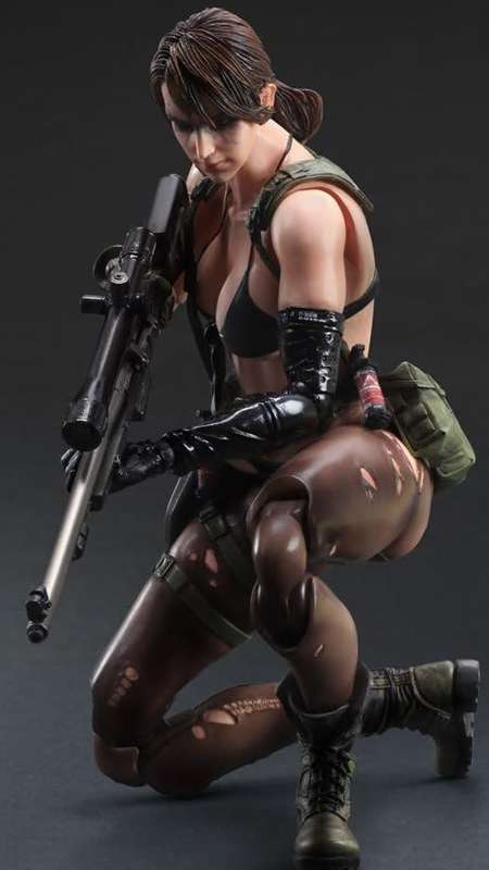 Square Enix Play Arts Kai Metal Gear Solid V: The Phantom Pain Quiet Action Figure New!