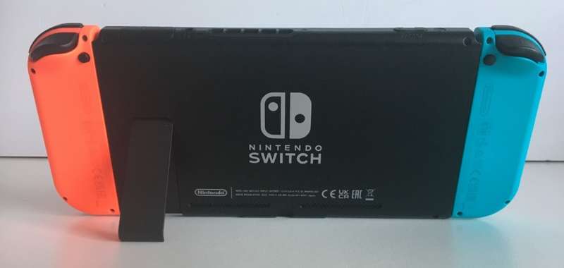 Nintendo Switch V2 Console - Neon Red / Neon Blue + Generic Pro Controller Immaculate Condition!