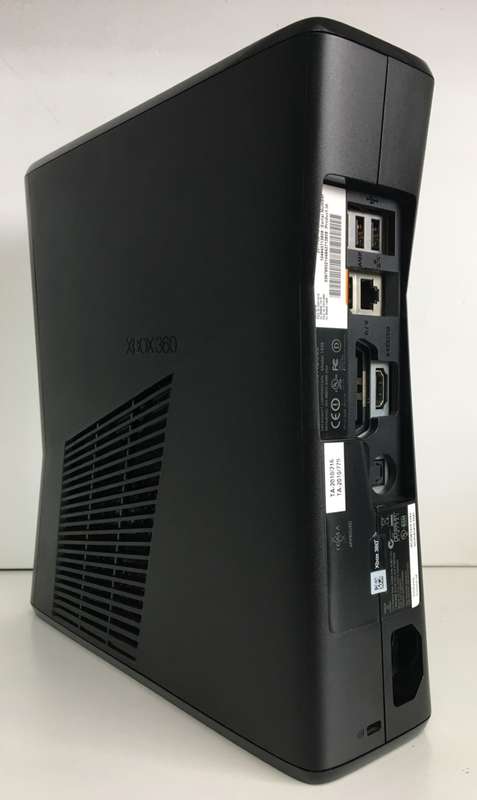 Xbox 360 Slim 250GB Boxed With Controller, PSU And 5 Game Titles Great Condition!