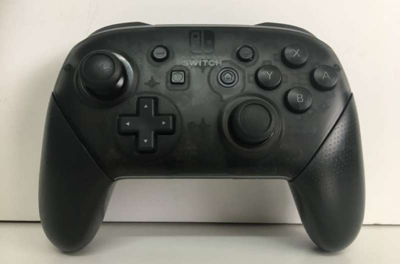 Nintendo Switch Pro Controller With Charging Cable Like New!