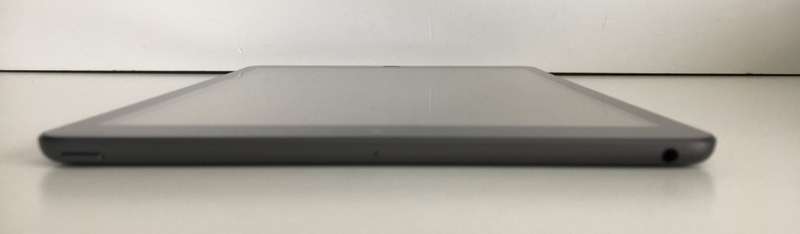 iPad 10.2-inch Model A2270 (8th gen) 32 GB Wi-Fi Only Space Grey Immaculate Condition!