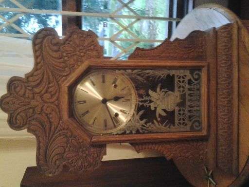 Oak Ansonia clock (serviced)