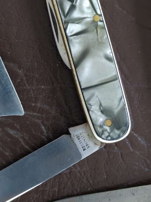 WOW collectible pocket knives