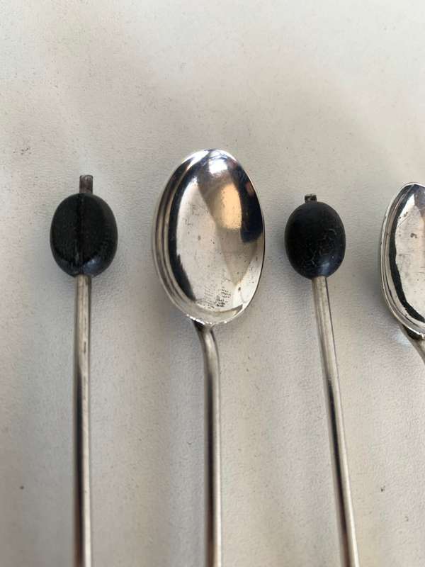 5 x Hallmarked Sterling Silver Coffee bean tea spoons