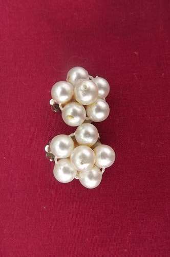 Pair of Clips on earrings as per scan