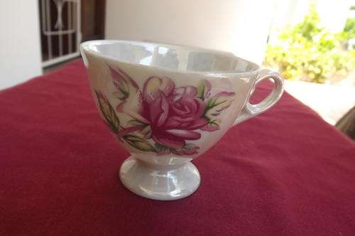 Single Porcelain cup - small flaw inside