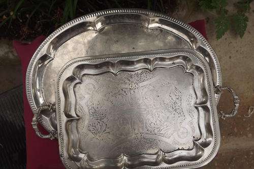 Lot of 2 Serving Trays