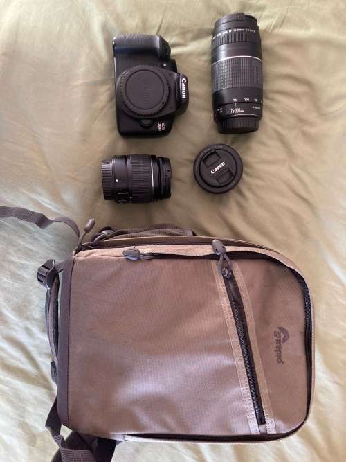 Canon 1300D + 3 lenses