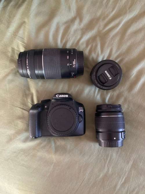 Canon 1300D + 3 lenses