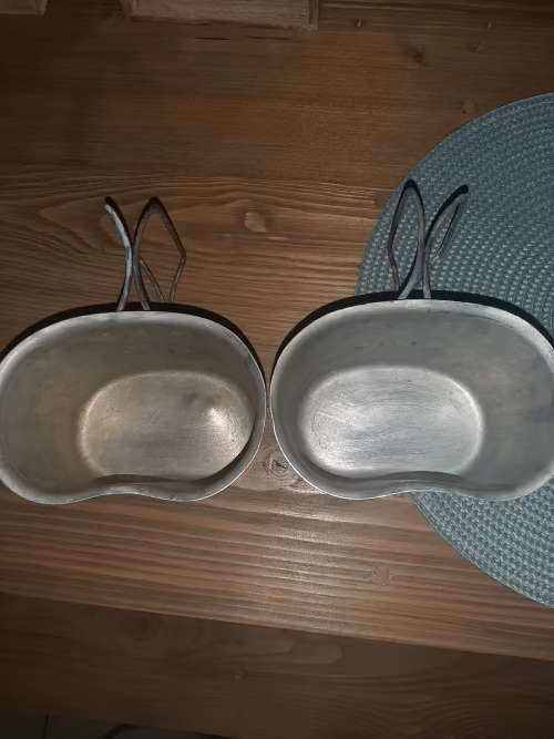 Rhodesian Firebuckets/ Kidney Mugs
