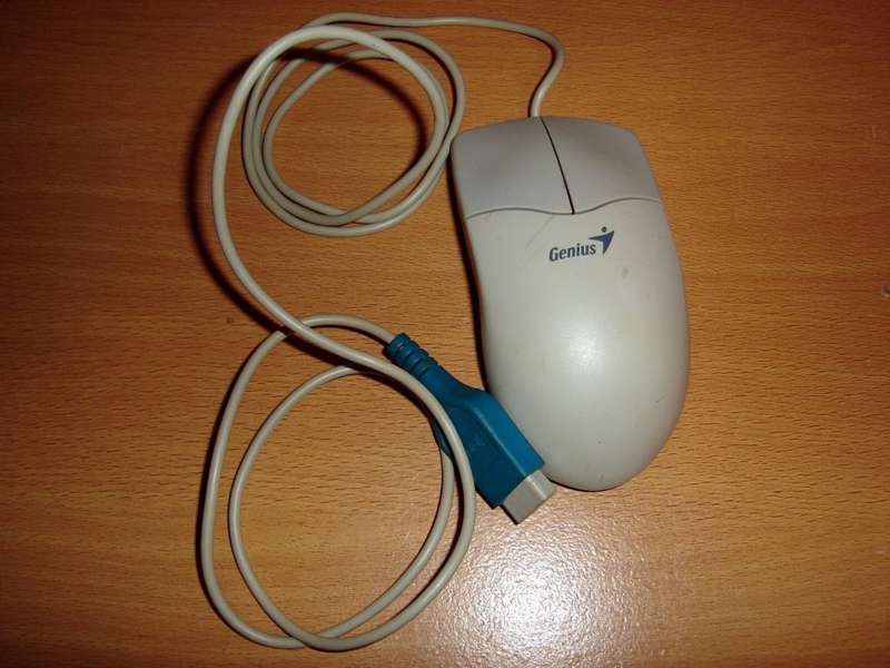 Genius Easy Mouse Pro Serial Ball Mouse 2-Button