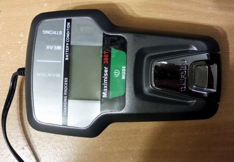 Oxford Maximiser 360T Motorcycle, Car, Truck, Boat Battery Charger 3600Ma