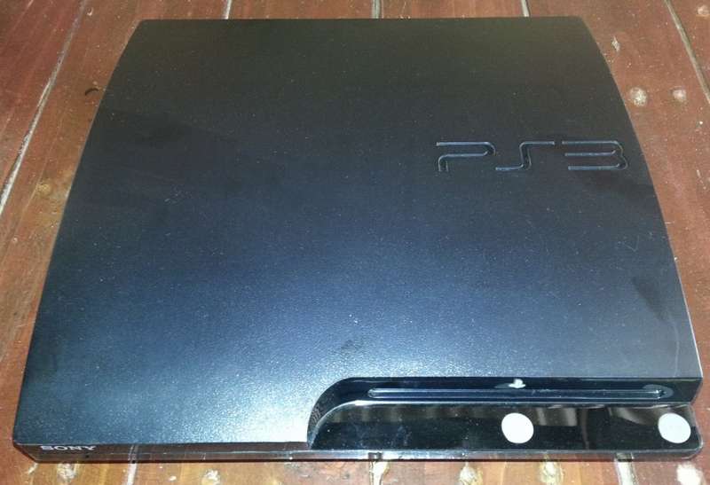 Sony Playstation 3 CECH-2512B 320GB + Dual Shock 3 Controller + 16 Games