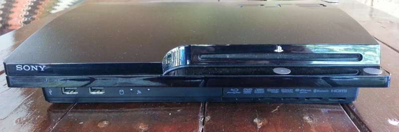 Sony Playstation 3 CECH-2512B 320GB + Dual Shock 3 Controller + 16 Games
