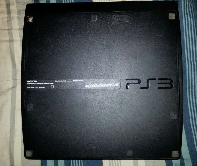 Sony Playstation 3 CECH-2512B 320GB + Dual Shock 3 Controller + 16 Games