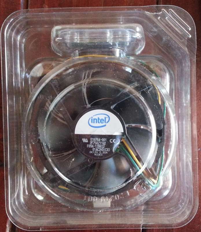 Intel E3300 Celeron 2.5Ghz Dual Core 1mb Cache Socket 775 with Cooler