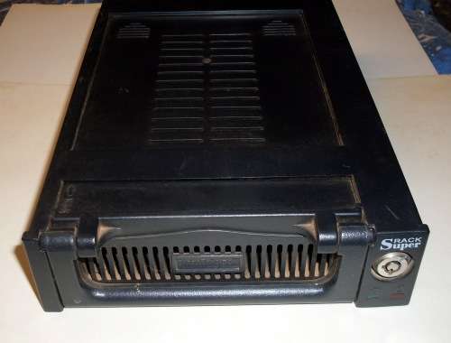 DataBridge Hard Drive Rack 3.5 inch IDE UDMA-133