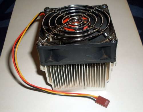 Thermaltake Socket 462/370 Cooler 80mm Fan Copper Base