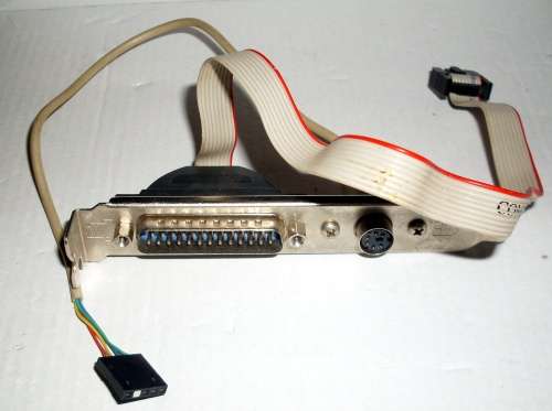 PS/2 Mouse and Serial 25-Pin Male Bracket (1996)