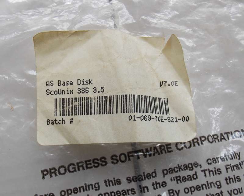 QS Base ScoUnix 386 v 7.0E on 3.5 inch Floppy Disks (1990)
