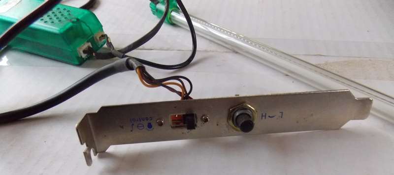 Thermaltake Green LED Light with backplate controller (2003)