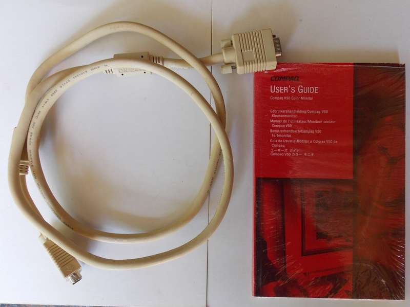 Compaq V50 Model 610 CRT VGA Monitor 15 Inch (1997)